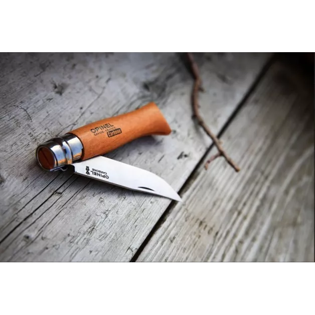 Couteau Opinel carbone n°7 et n°8 Couteau Opinel carbone n°7 et n°8