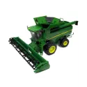 Moissonneuse batteuse miniature John Deere T670i