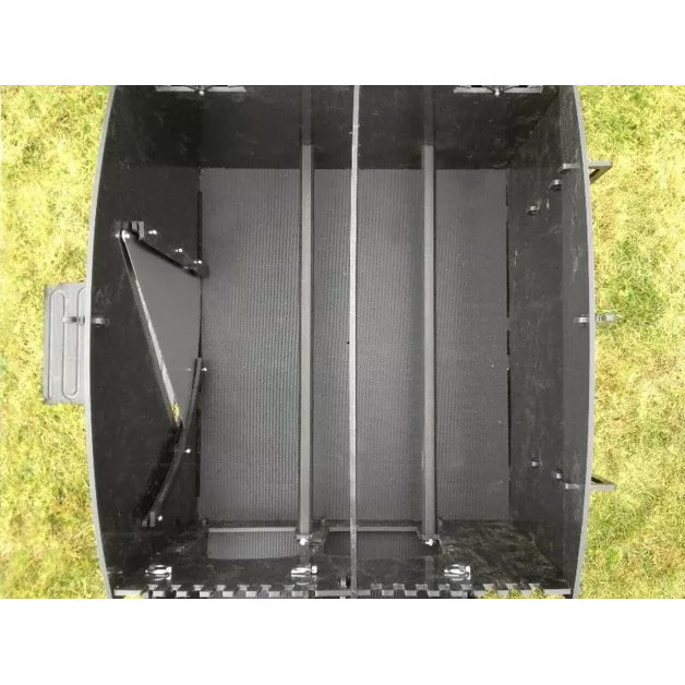 Poulailler iglou-écodesign sur pieds en plastique recyclé impérissable Poulailler iglou-écodesign sur pieds en plastique recyclé impérissable