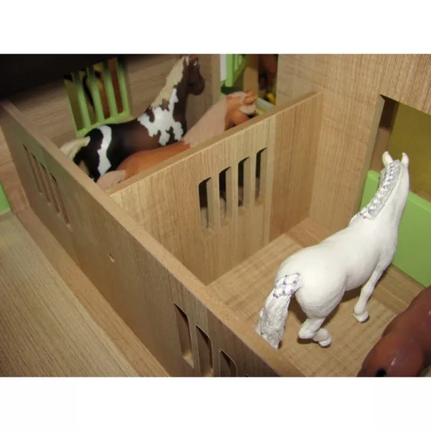 Ecurie avec boxes pour chevaux jouet Kids Globe Farming Ecurie avec boxes pour chevaux jouet Kids Globe Farming