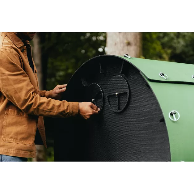 Poulailler iglou-écodesign sur pieds en plastique recyclé impérissable Poulailler iglou-écodesign sur pieds en plastique recyclé impérissable