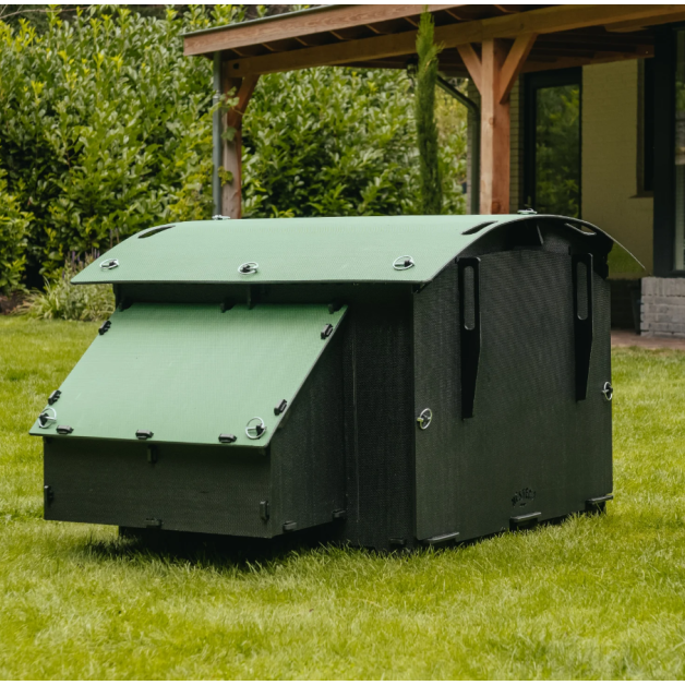 Poulailler iglou-écodesign sur pieds en plastique recyclé impérissable Poulailler iglou-écodesign sur pieds en plastique recyclé impérissable