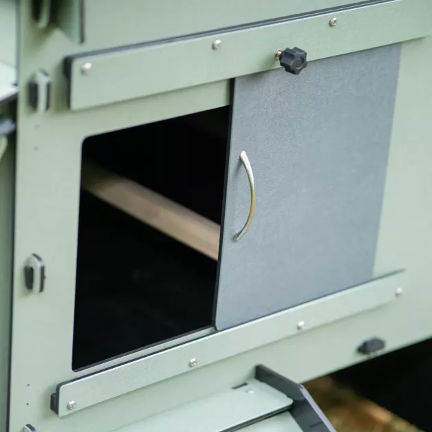 New modèle de poulailler Nestera