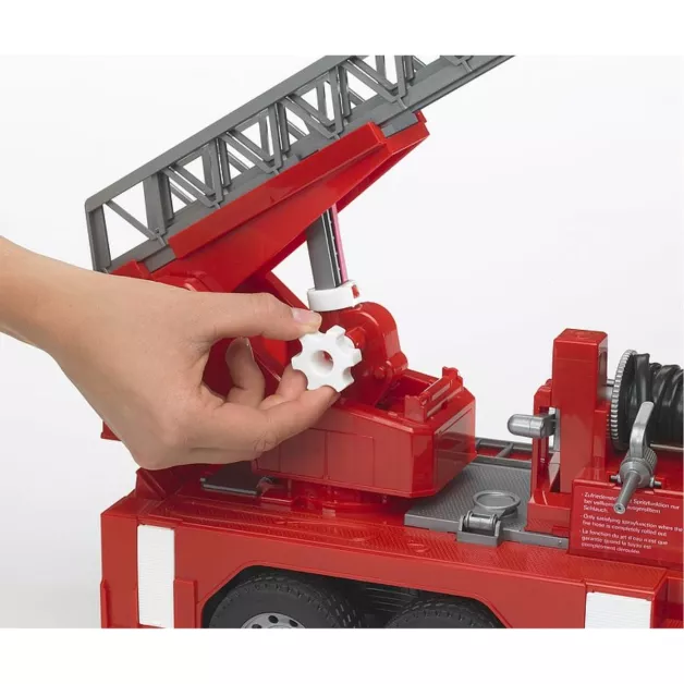 Camion de pompier MAN avec échelle et lance incendie jouet Bruder 02771