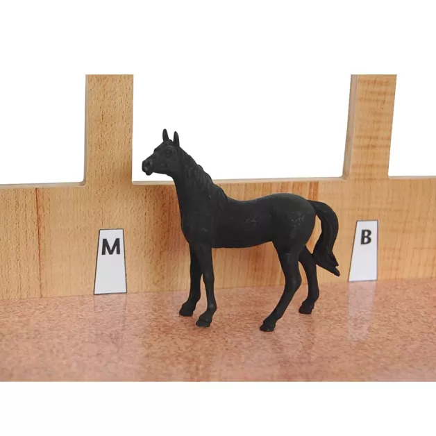 Écurie avec piste en bois échelle 1/24 Écurie avec piste en bois échelle 1/24