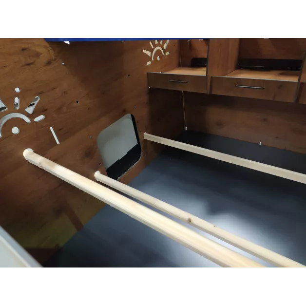 Poulailler en HPL haute qualité anti poux rouges