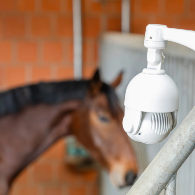 Caméra de surveillance rotative agricole