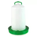Abreuvoir en plastique résistant